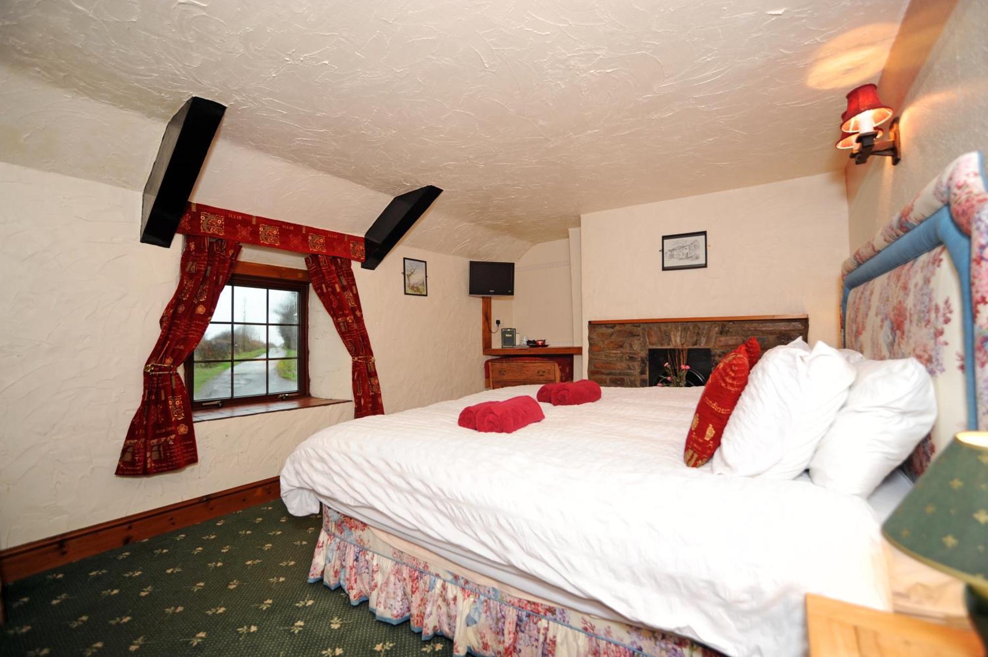The West Country Inn Clovelly Esterno foto