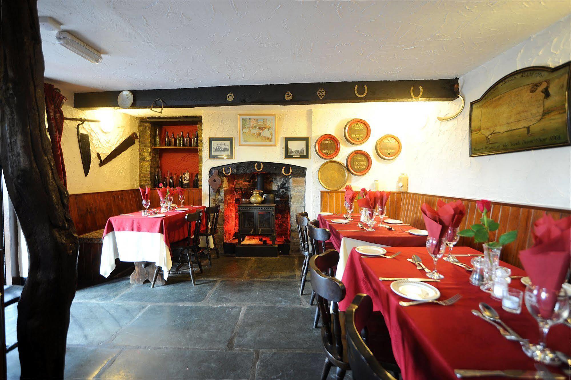 The West Country Inn Clovelly Esterno foto