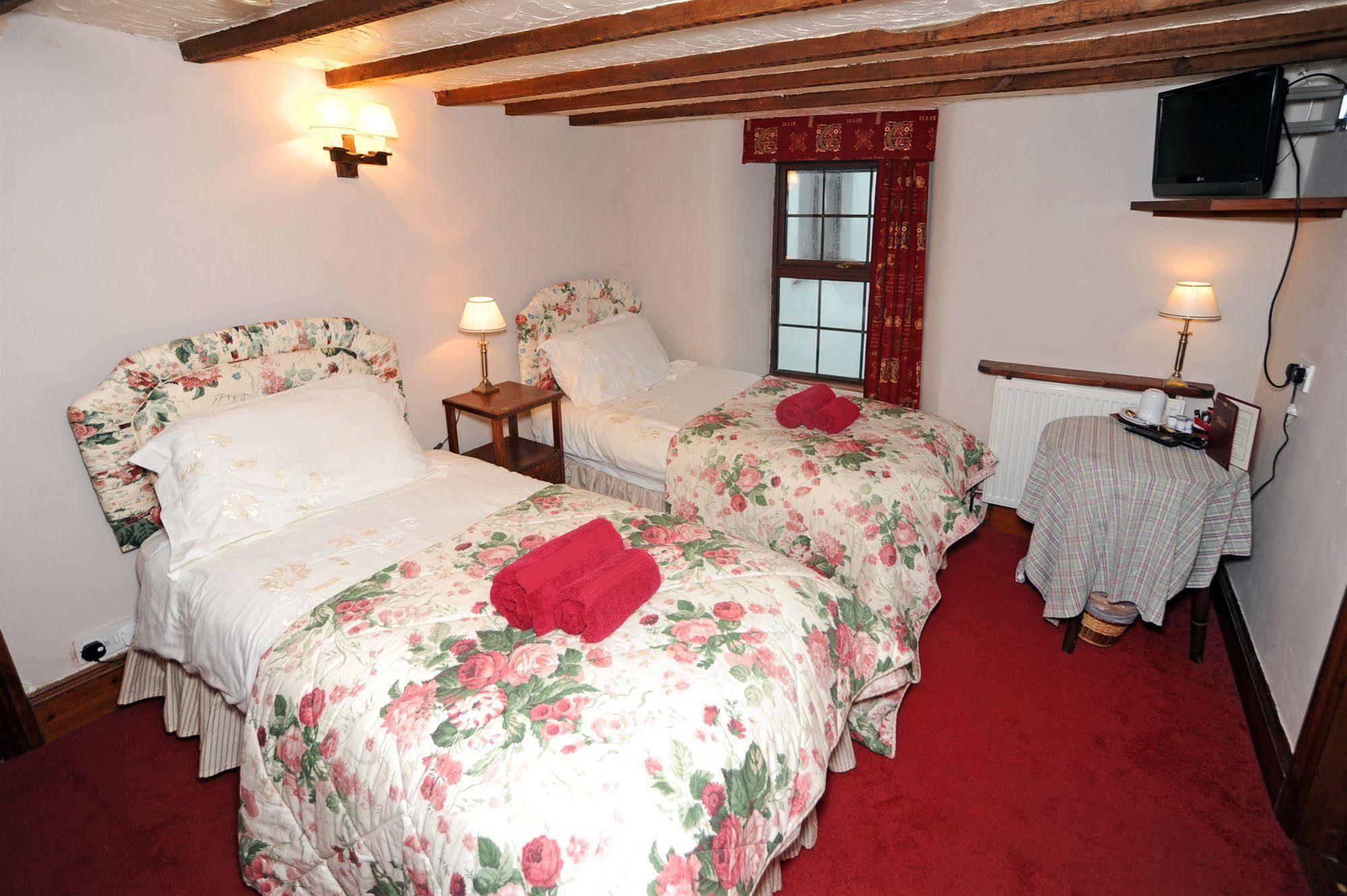 The West Country Inn Clovelly Esterno foto